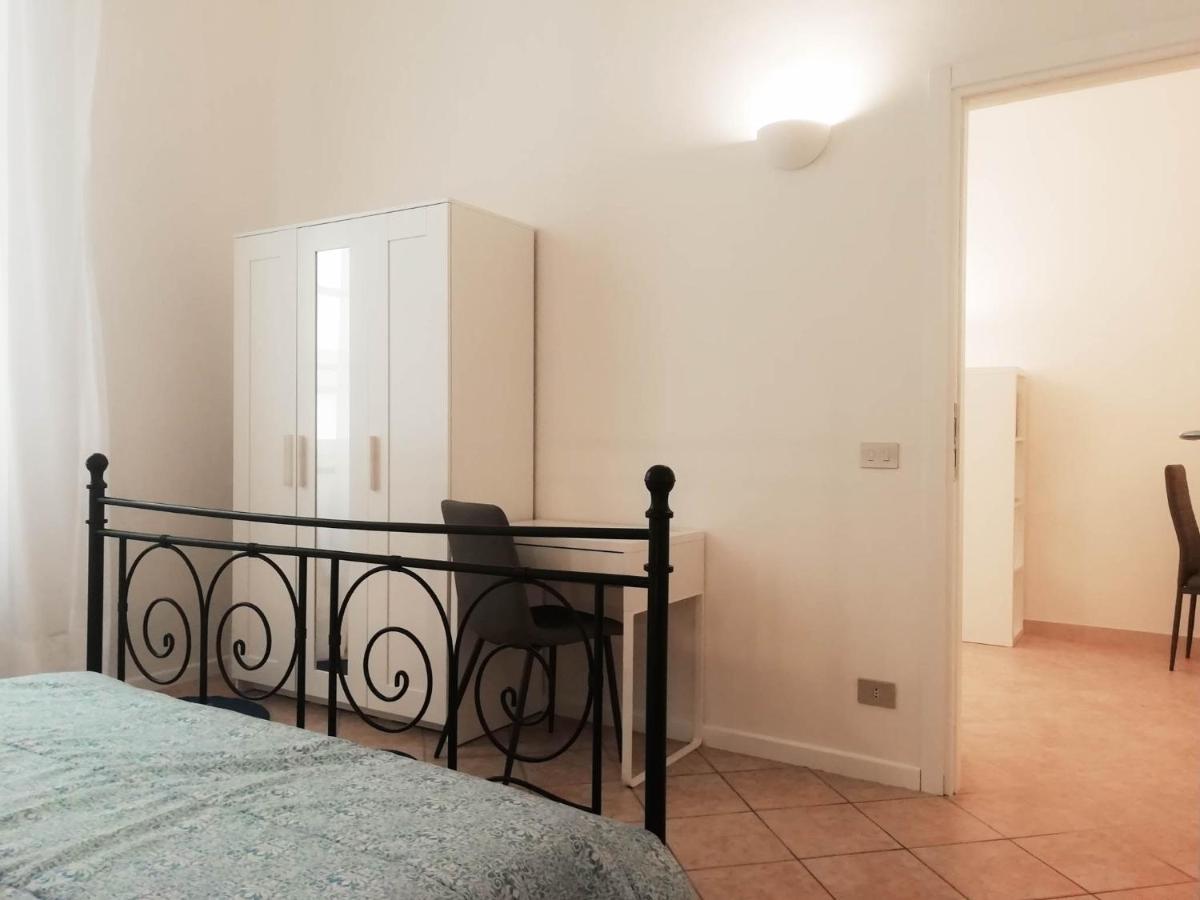 Mistrangelohome 5 - Appartamento In Pieno Centro Σαβόνα Εξωτερικό φωτογραφία